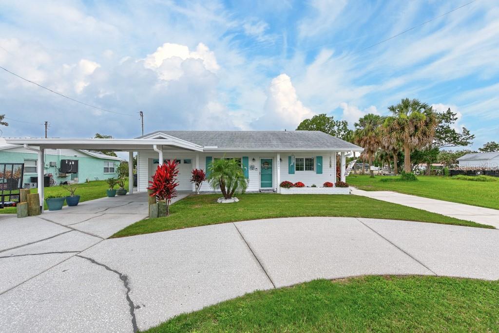 RIVIERA ESTATES - Residential