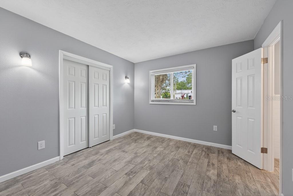 RIVIERA ESTATES - Residential