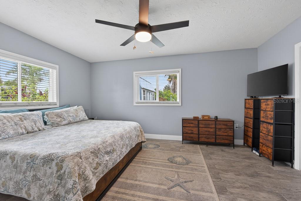 RIVIERA ESTATES - Residential