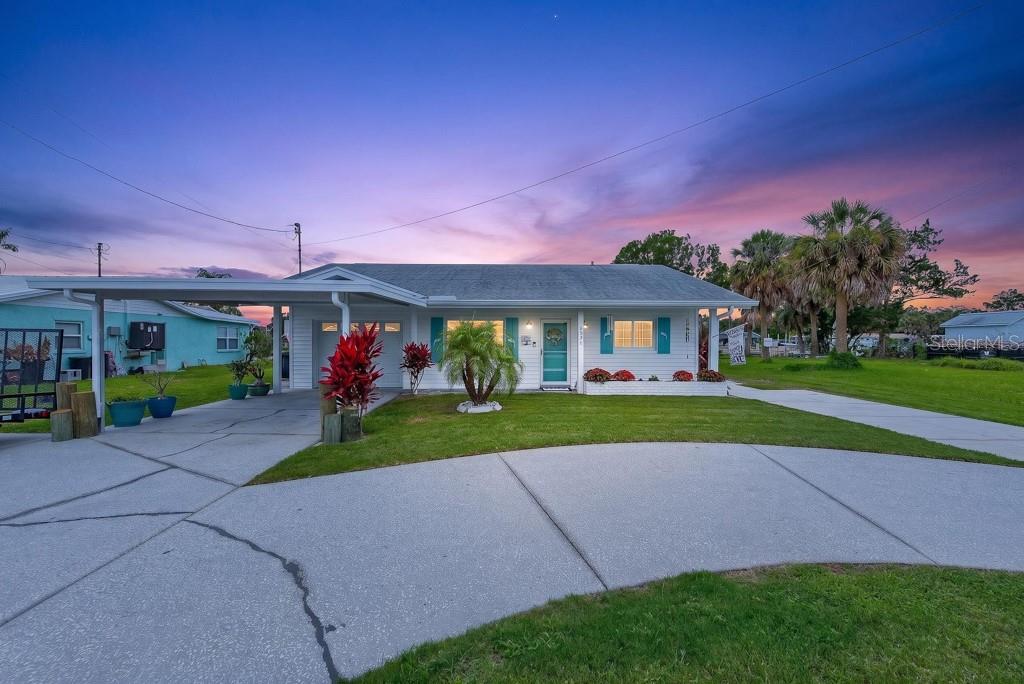 RIVIERA ESTATES - Residential