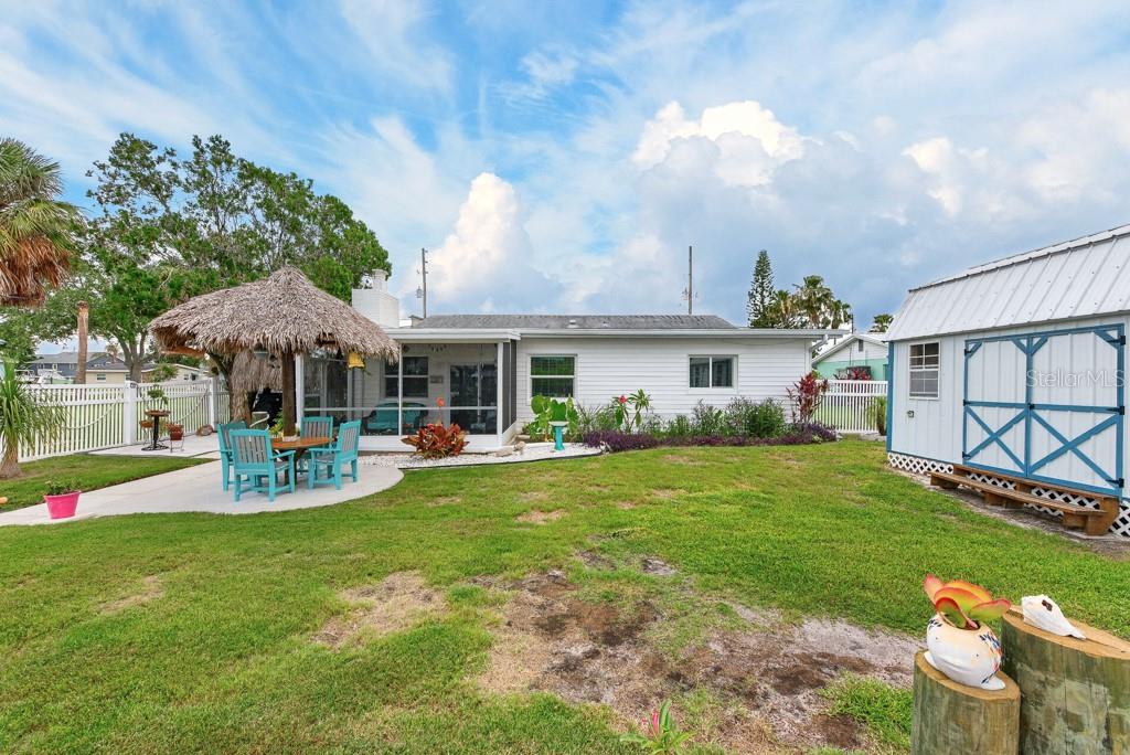 RIVIERA ESTATES - Residential