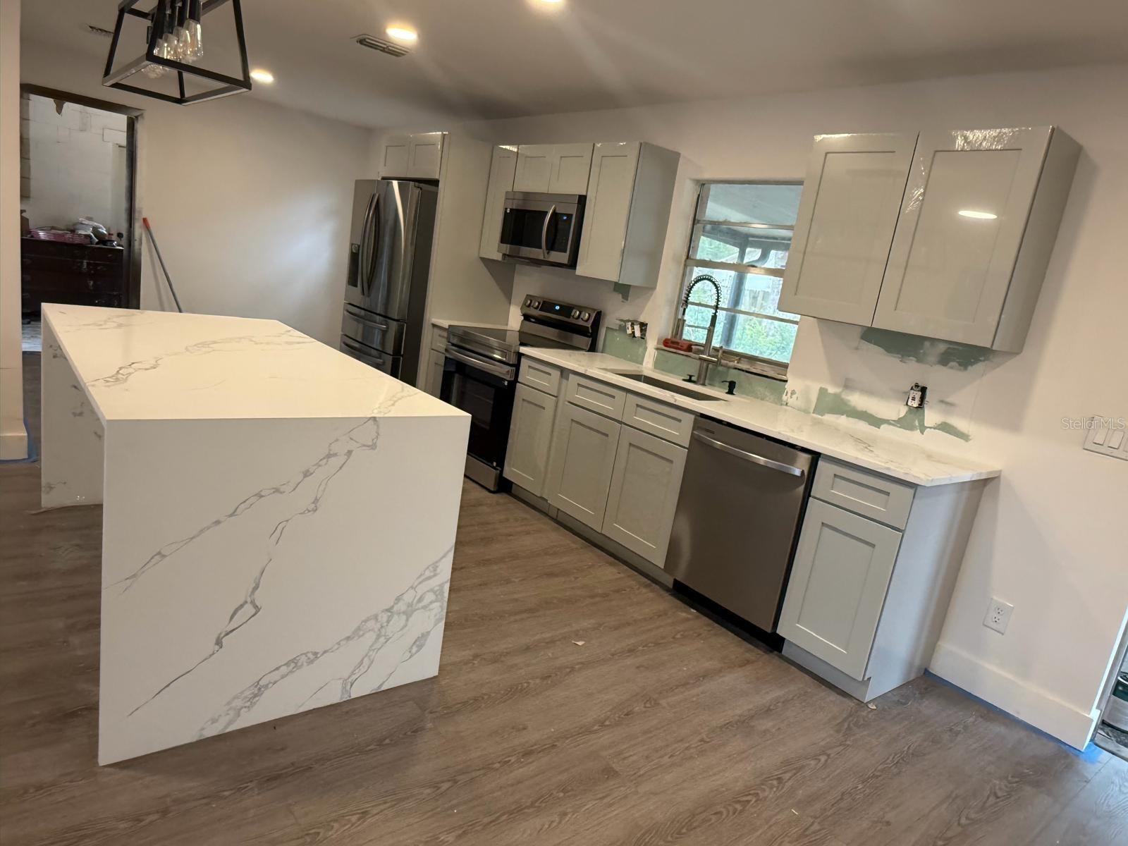 GARDEN LAKE ESTATES UNIT 1 - Residential