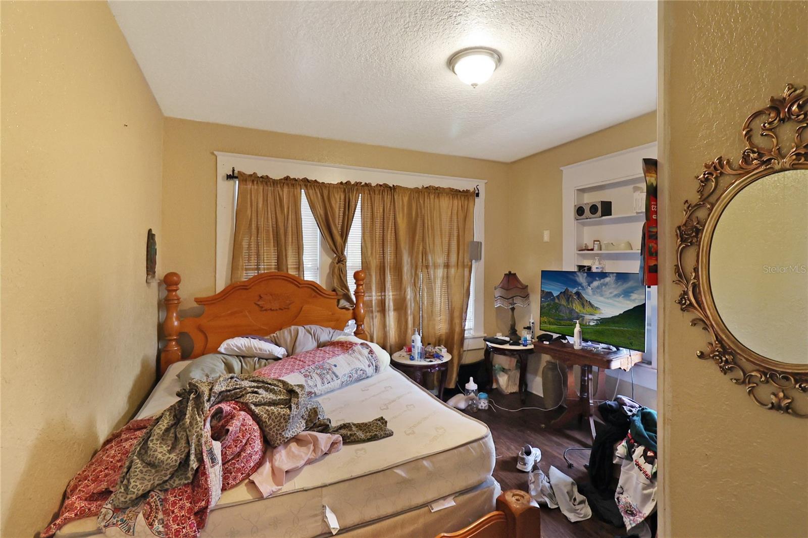 GATEWAY SUB - Residential