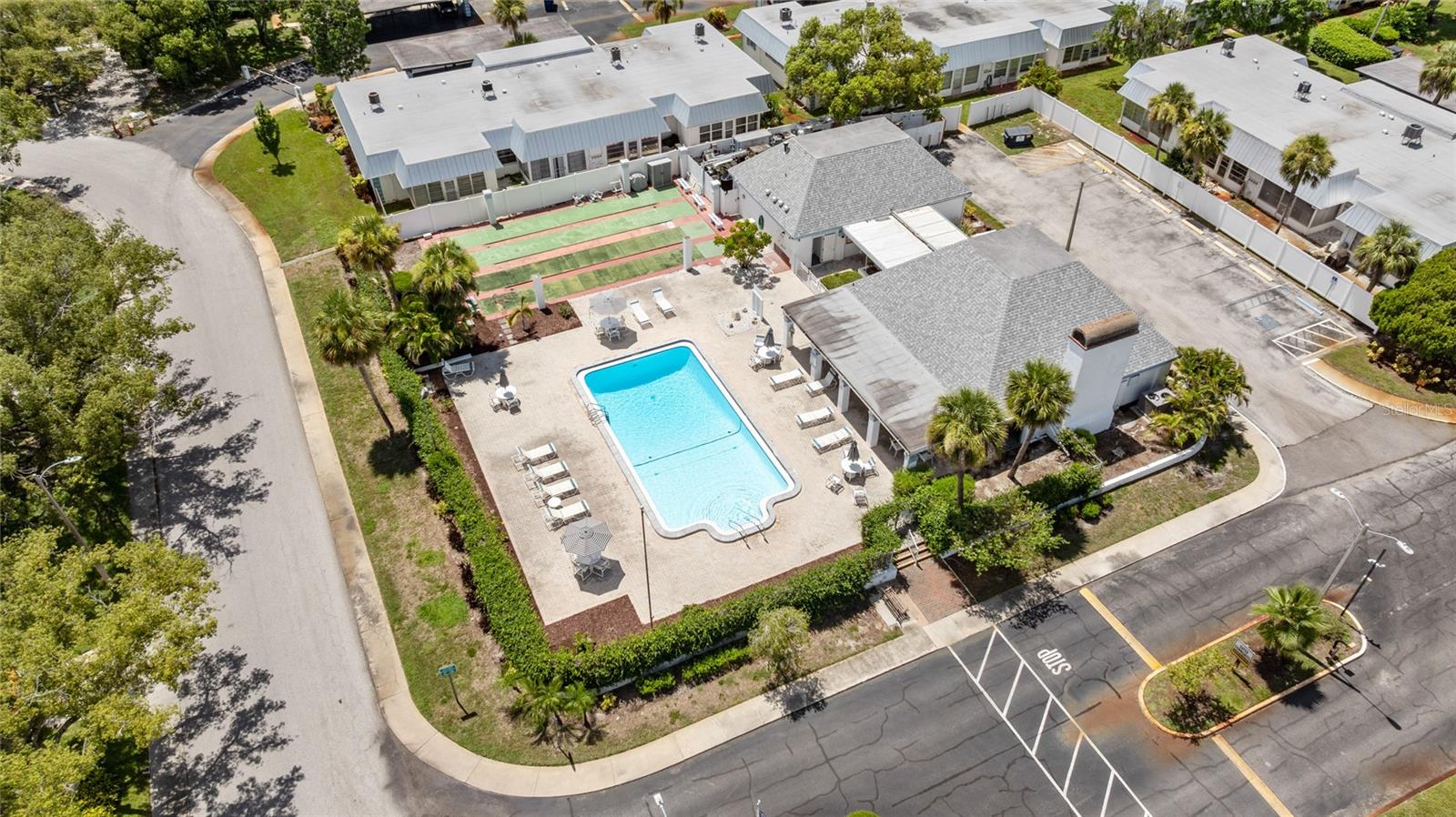 GARDENS BEACON SQUARE - Residential