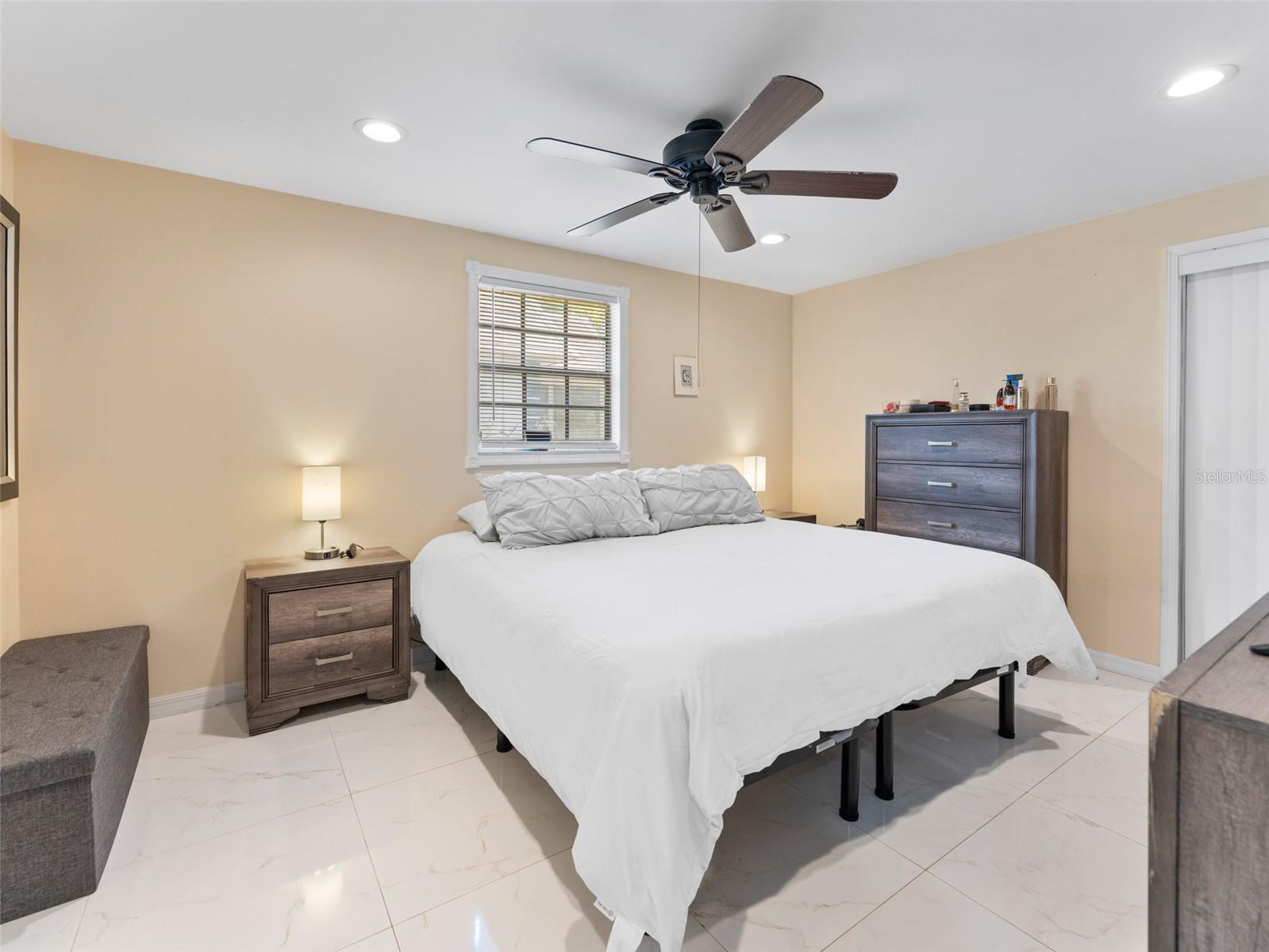 GARDENS BEACON SQUARE - Residential