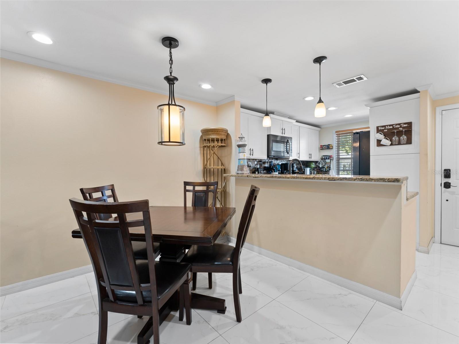 GARDENS BEACON SQUARE - Residential