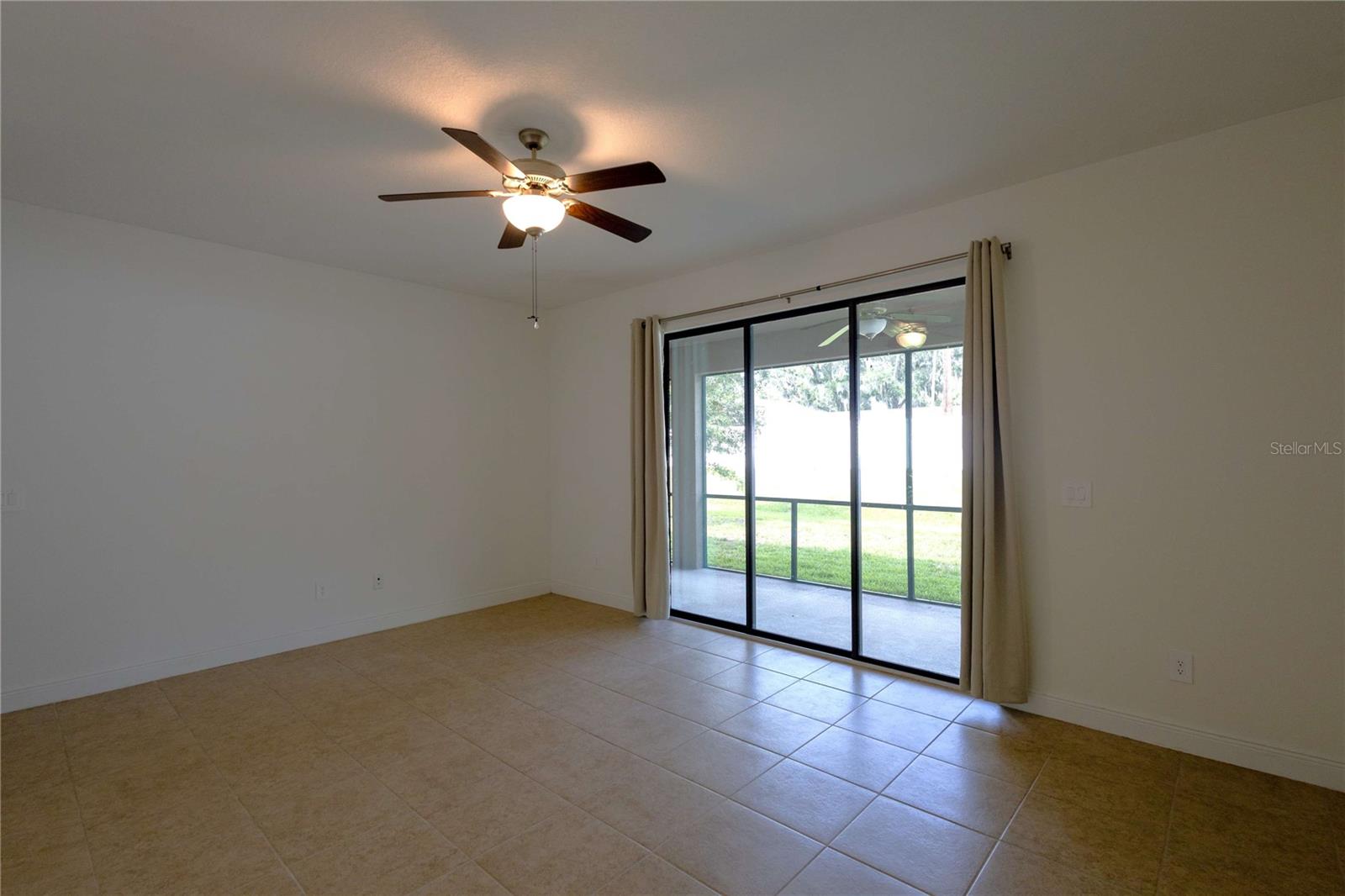 FLORABLU ESTATES - Residential