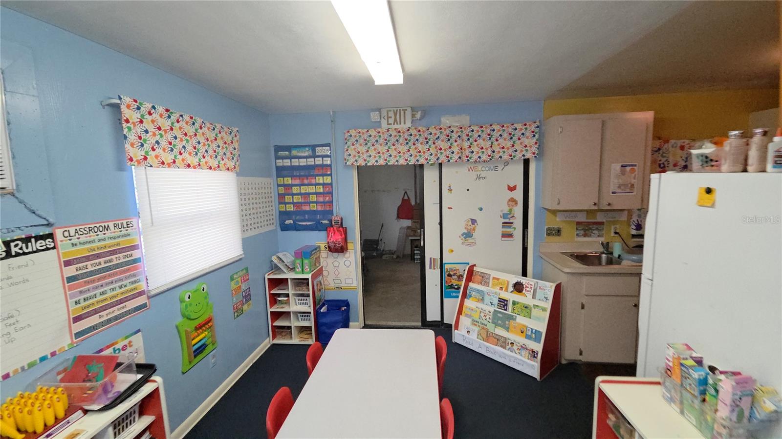 CRESTWOOD - Commercial Sale