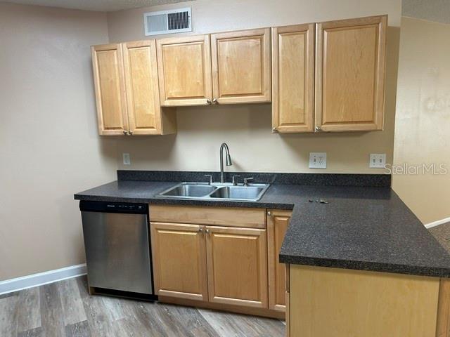 BELLEAIR VILLAGE CONDO - Residential