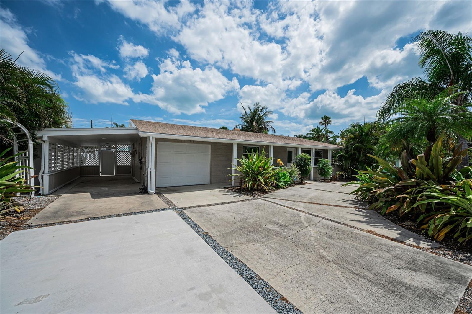 ST PETERSBURG BEACH REP - Residential