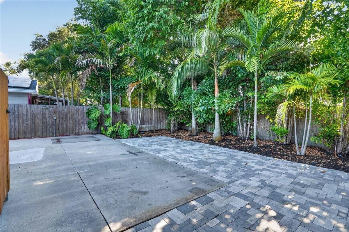 HAYNSWORTH HEIGHTS - Residential Lease