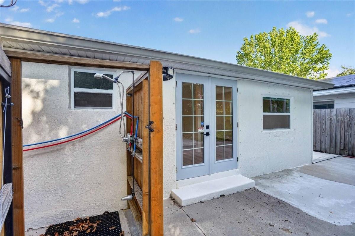 HAYNSWORTH HEIGHTS - Residential Lease