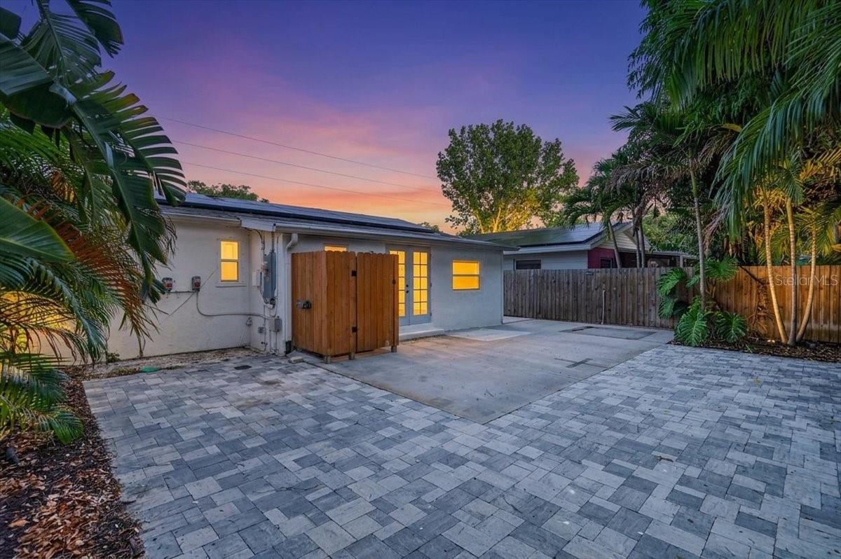 HAYNSWORTH HEIGHTS - Residential Lease