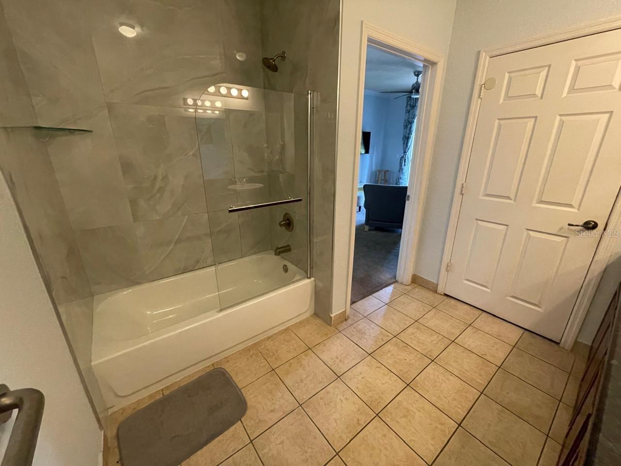 TUSCANA I A CONDO - Residential Lease