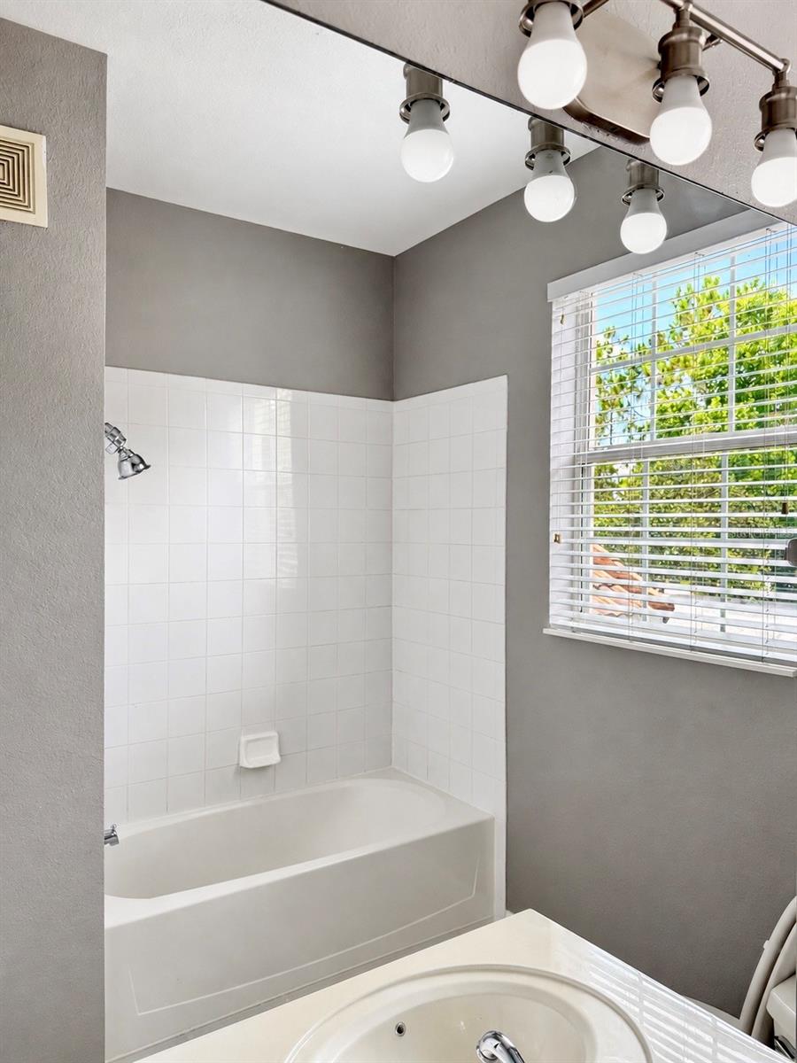 STONEBRIDGE RESERVE PH 03 - Residential