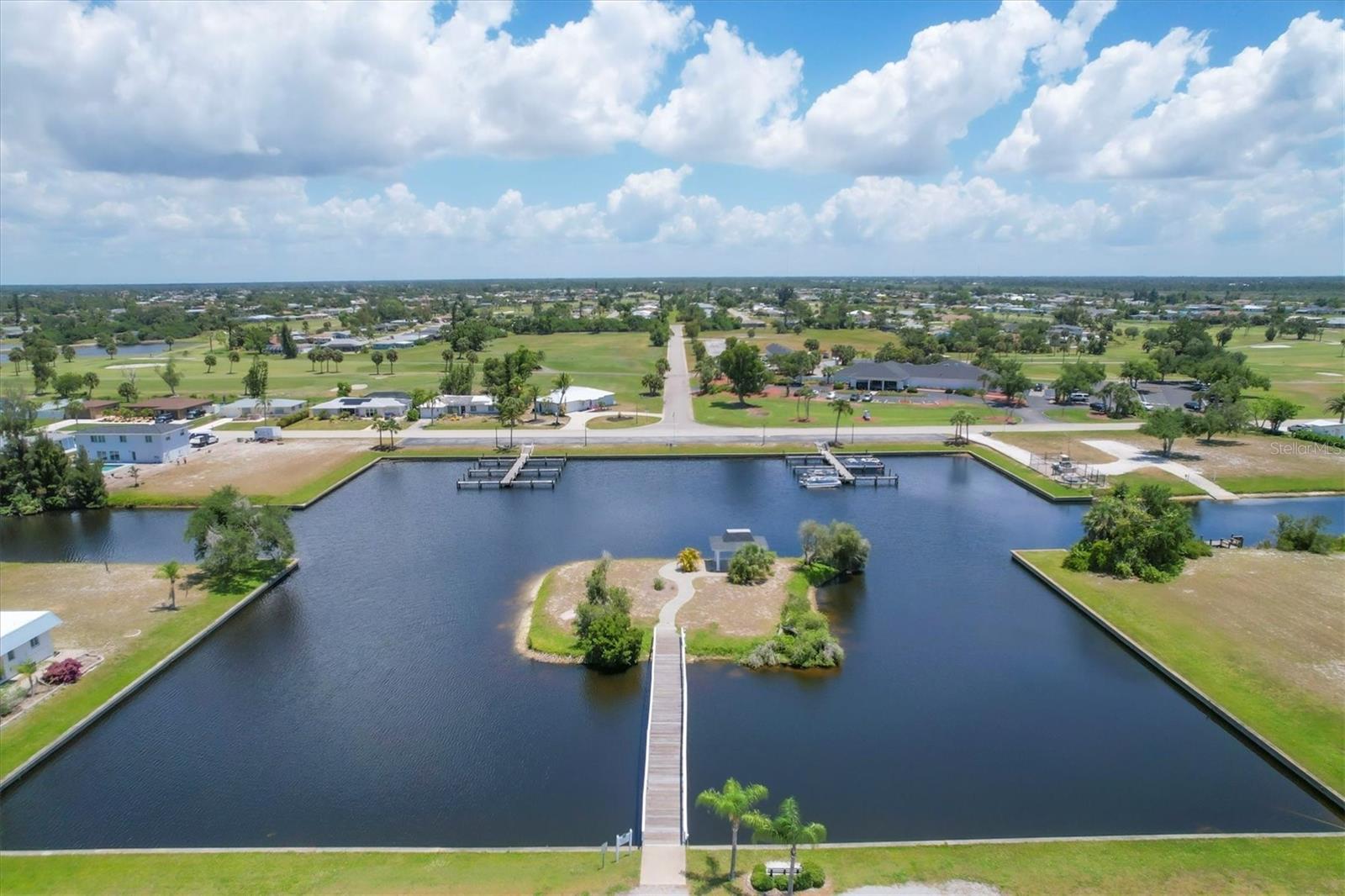 ROTONDA WEST PINEHURST - Residential