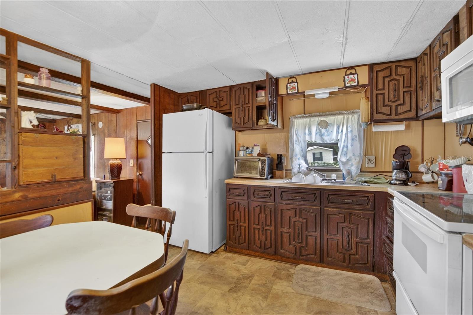 DIXIE VIEW - Residential