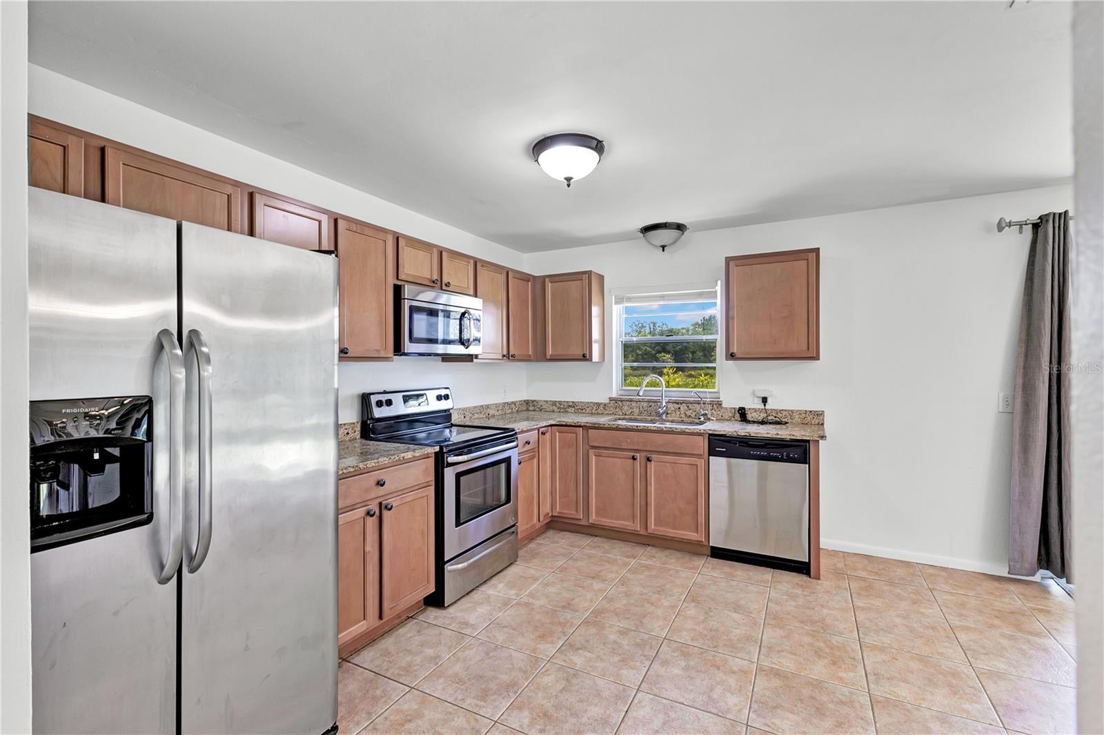 ACREAGE & UNREC - Residential