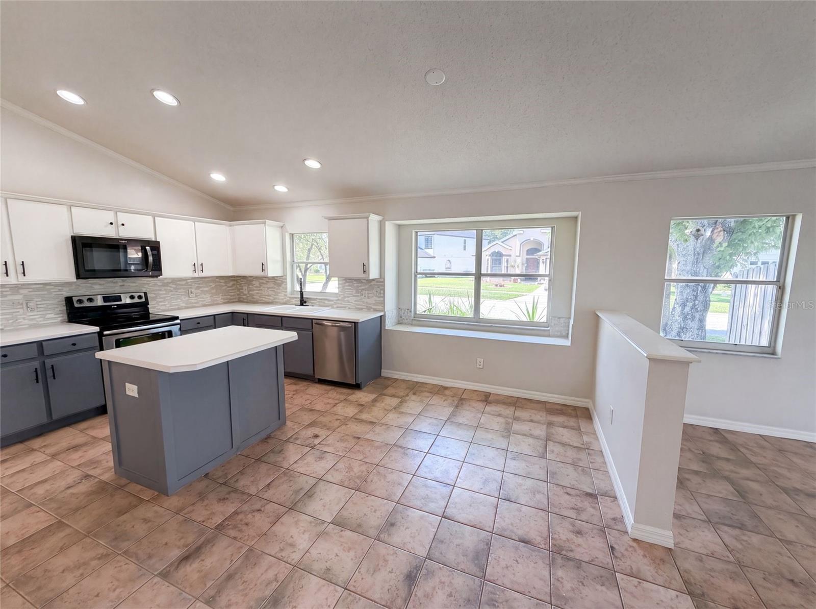 WATERFORD CHASE VILLAGE TR B & - Residential