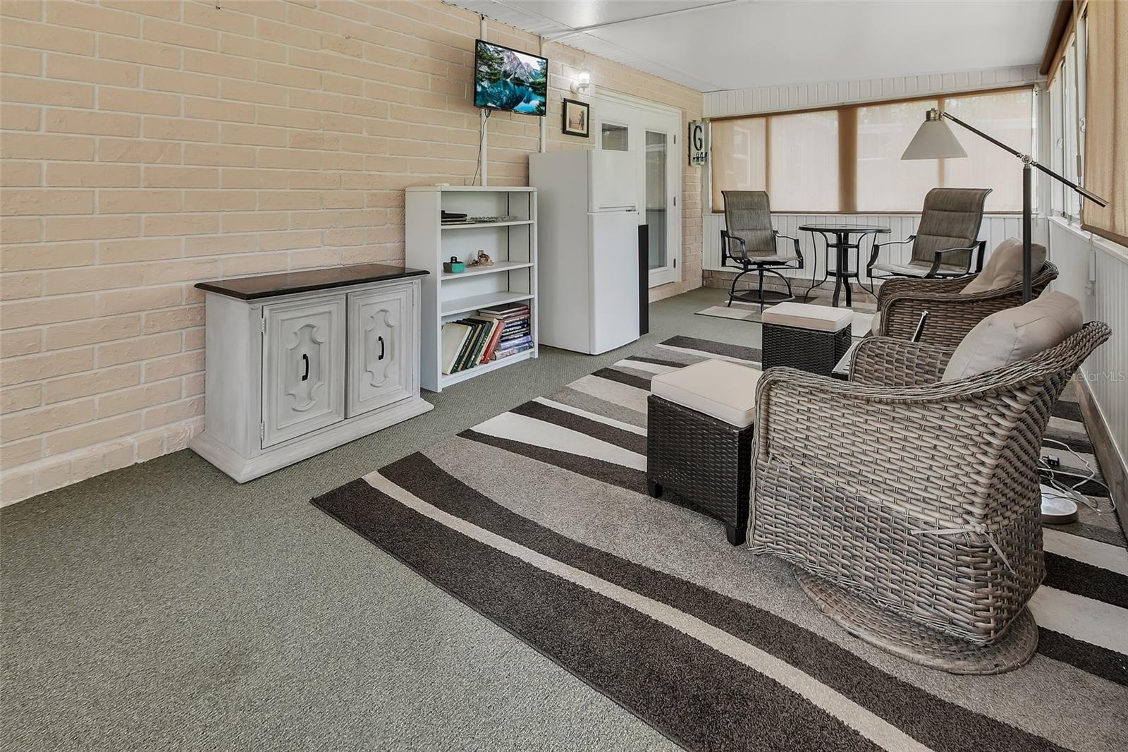 SOUTHRIDGE CONDO APTS B - Residential