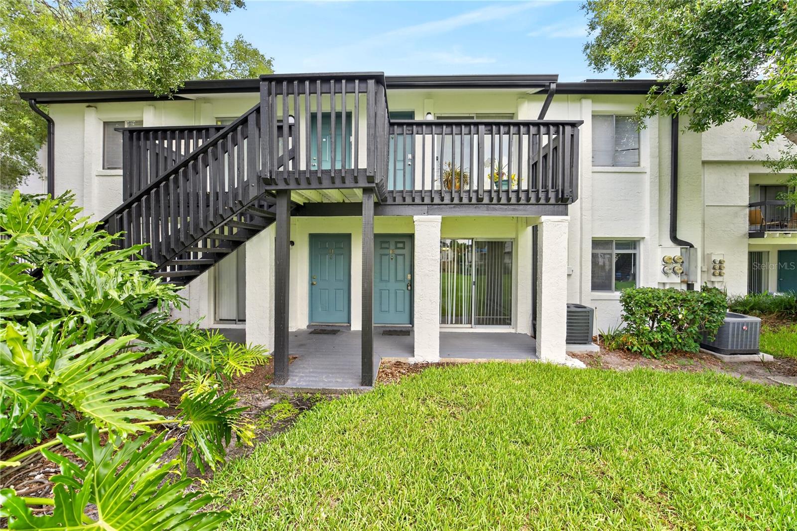 AVALON CONDO - Residential