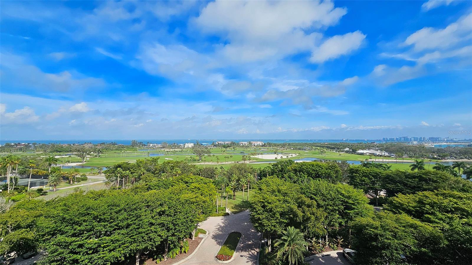 L AMBIANCE AT LONGBOAT KEY CLUB PH 02 - Residential