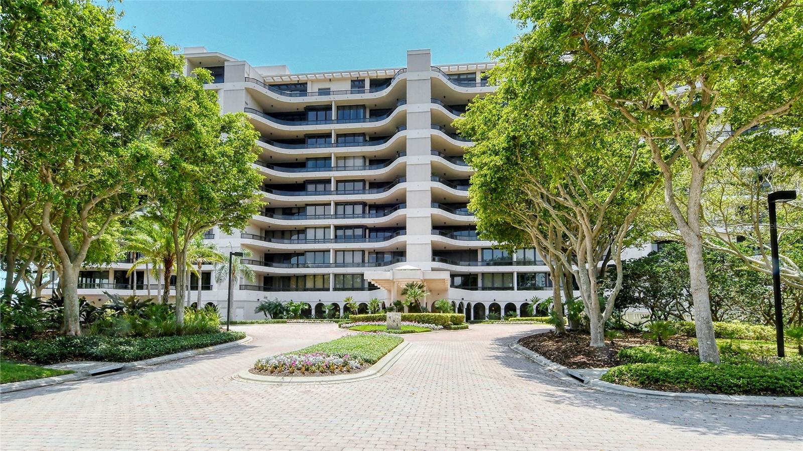 L AMBIANCE AT LONGBOAT KEY CLUB PH 02 - Residential