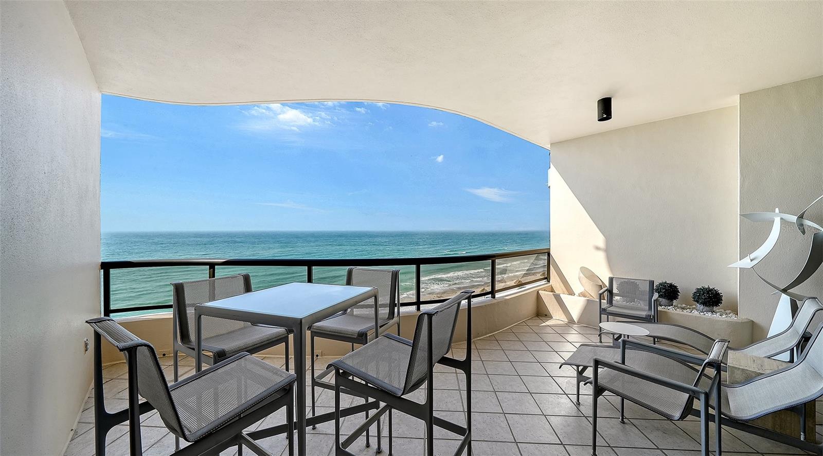 L AMBIANCE AT LONGBOAT KEY CLUB PH 02 - Residential