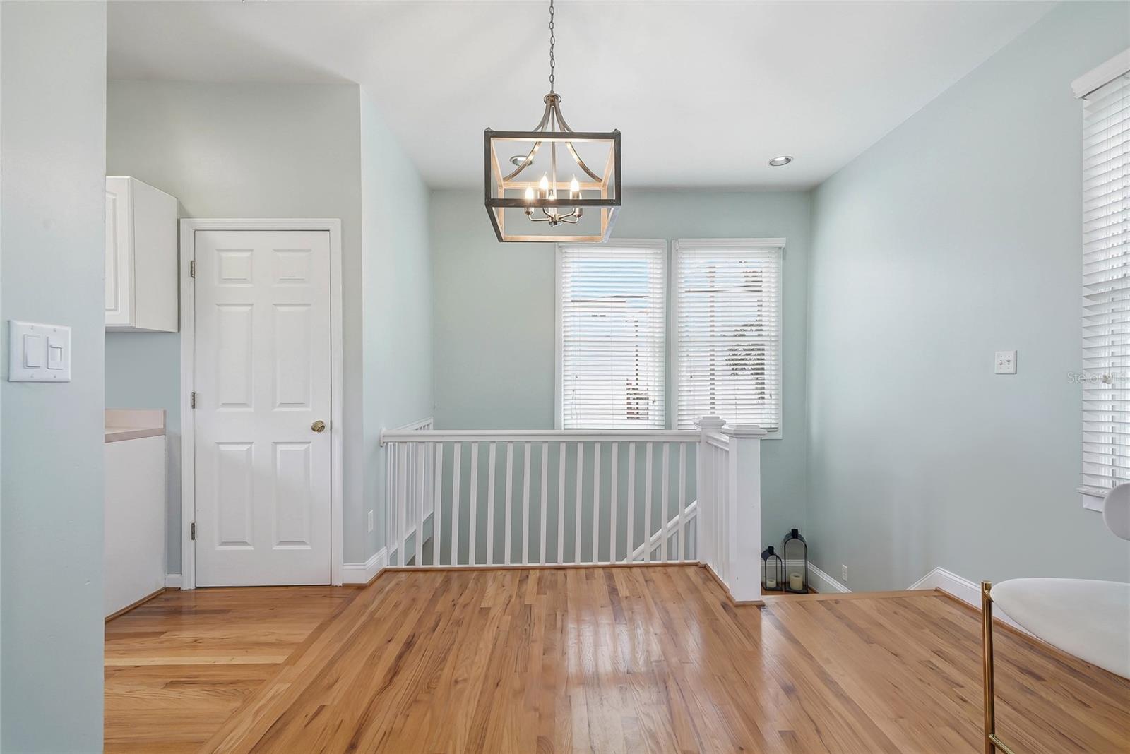 HYDE PARK WEST - Residential