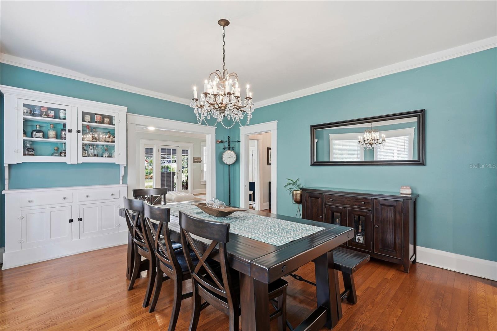 HYDE PARK WEST - Residential