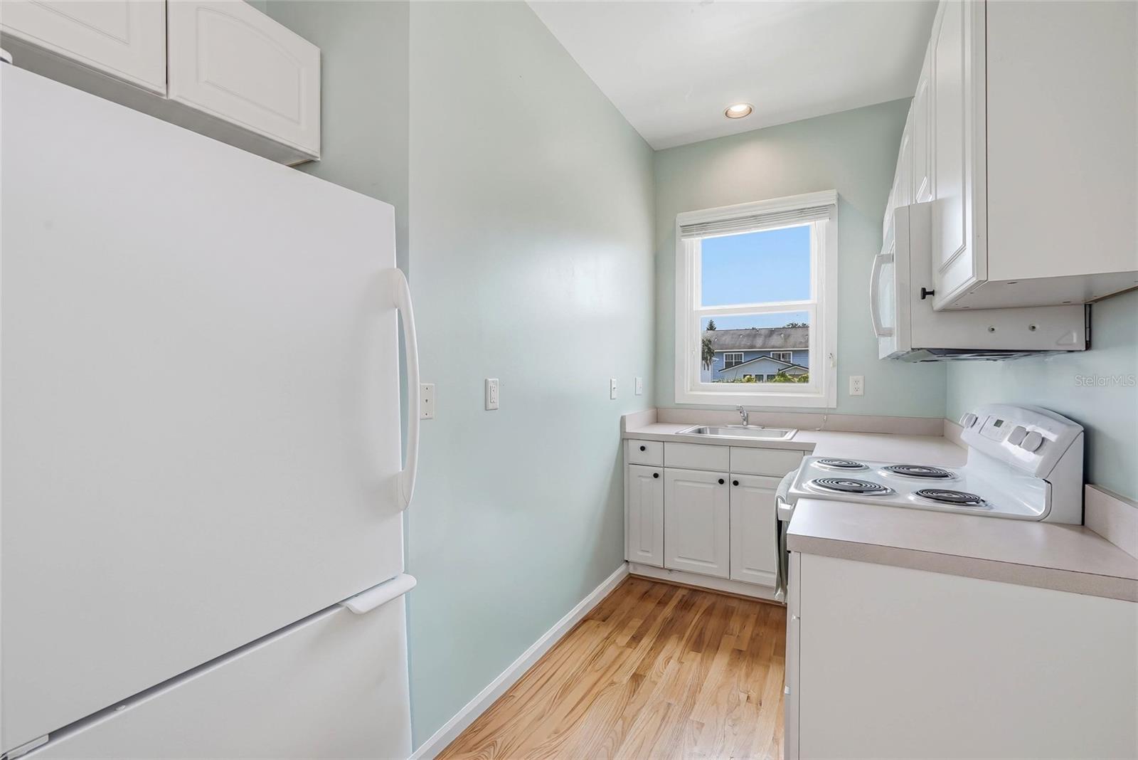 HYDE PARK WEST - Residential