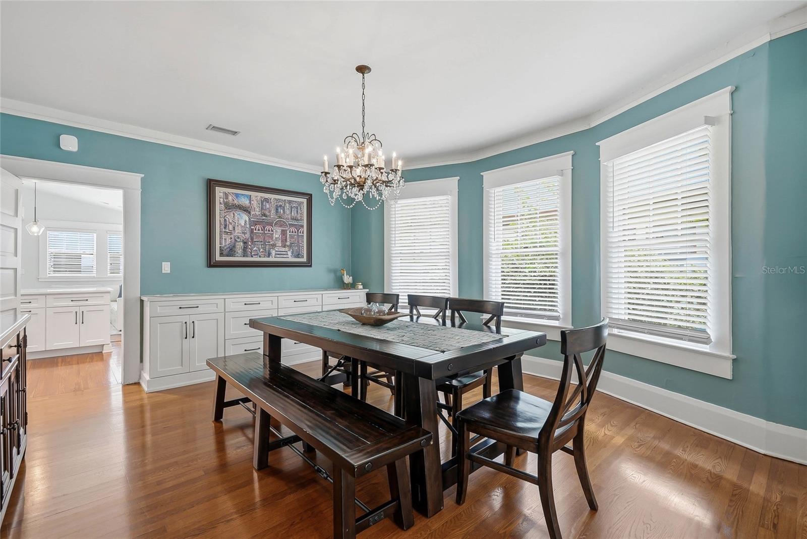 HYDE PARK WEST - Residential