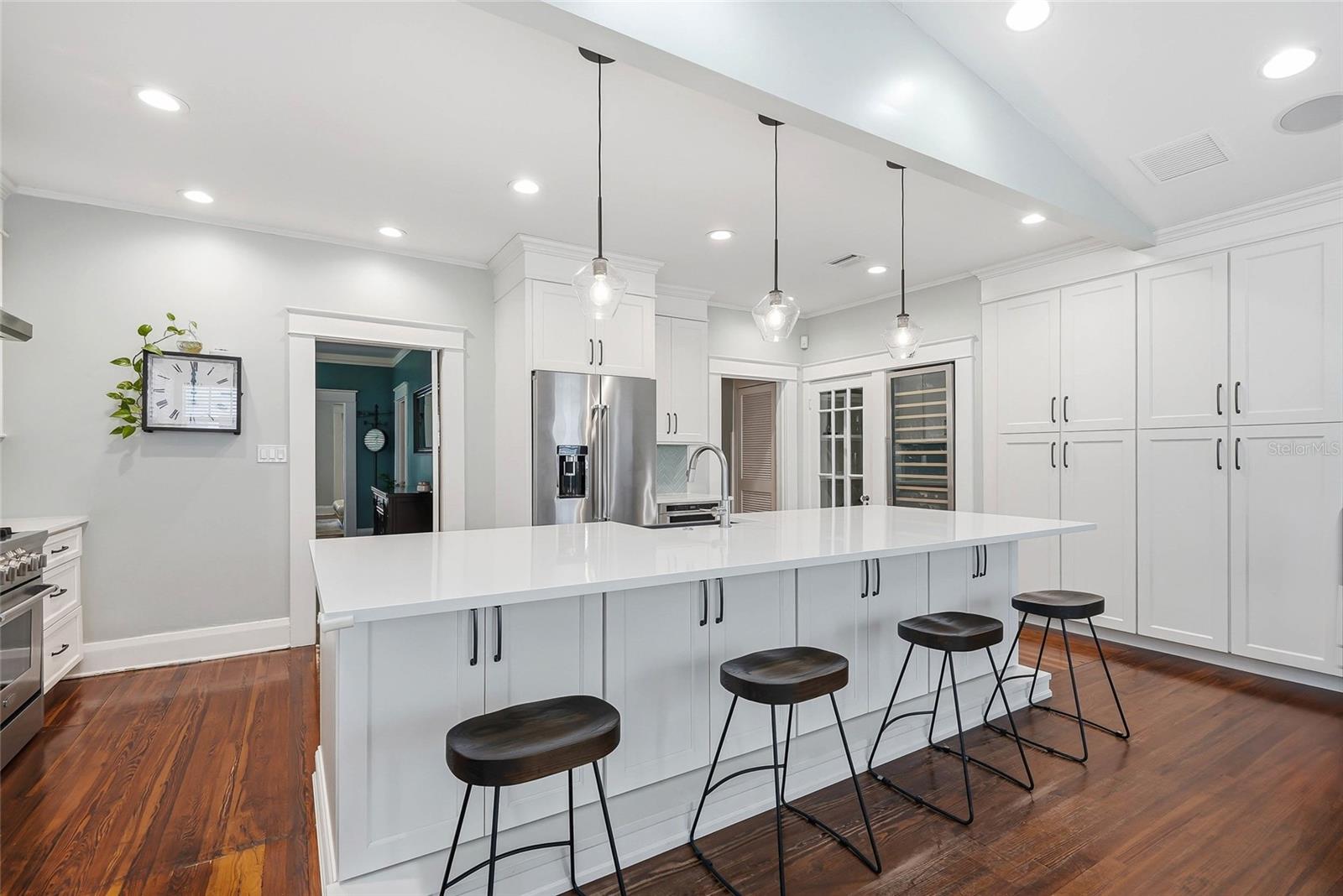 HYDE PARK WEST - Residential
