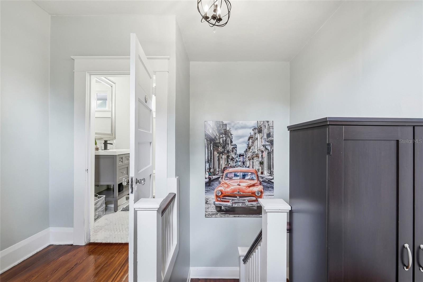 HYDE PARK WEST - Residential