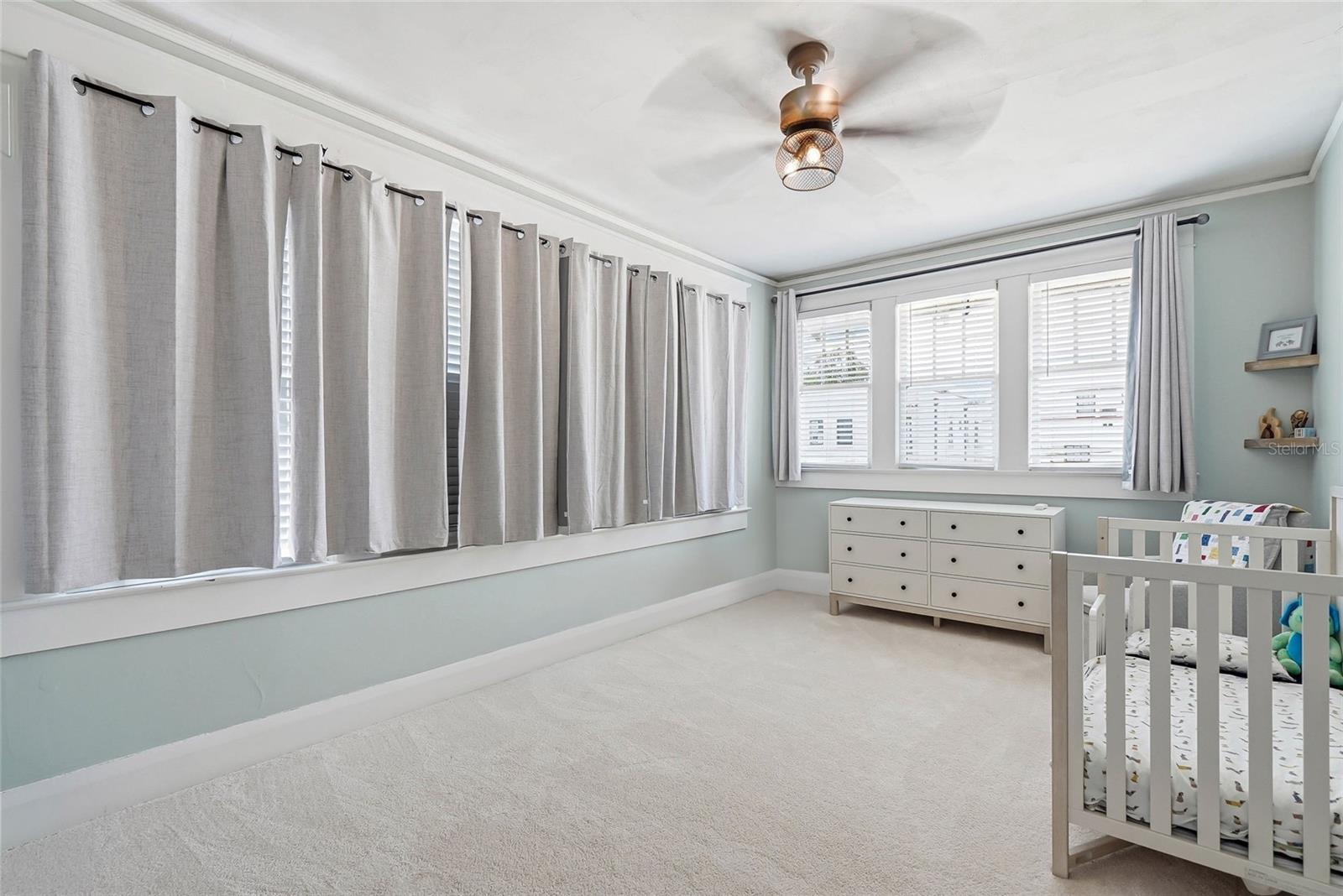 HYDE PARK WEST - Residential