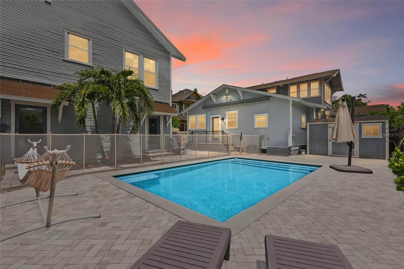 HYDE PARK WEST - Residential