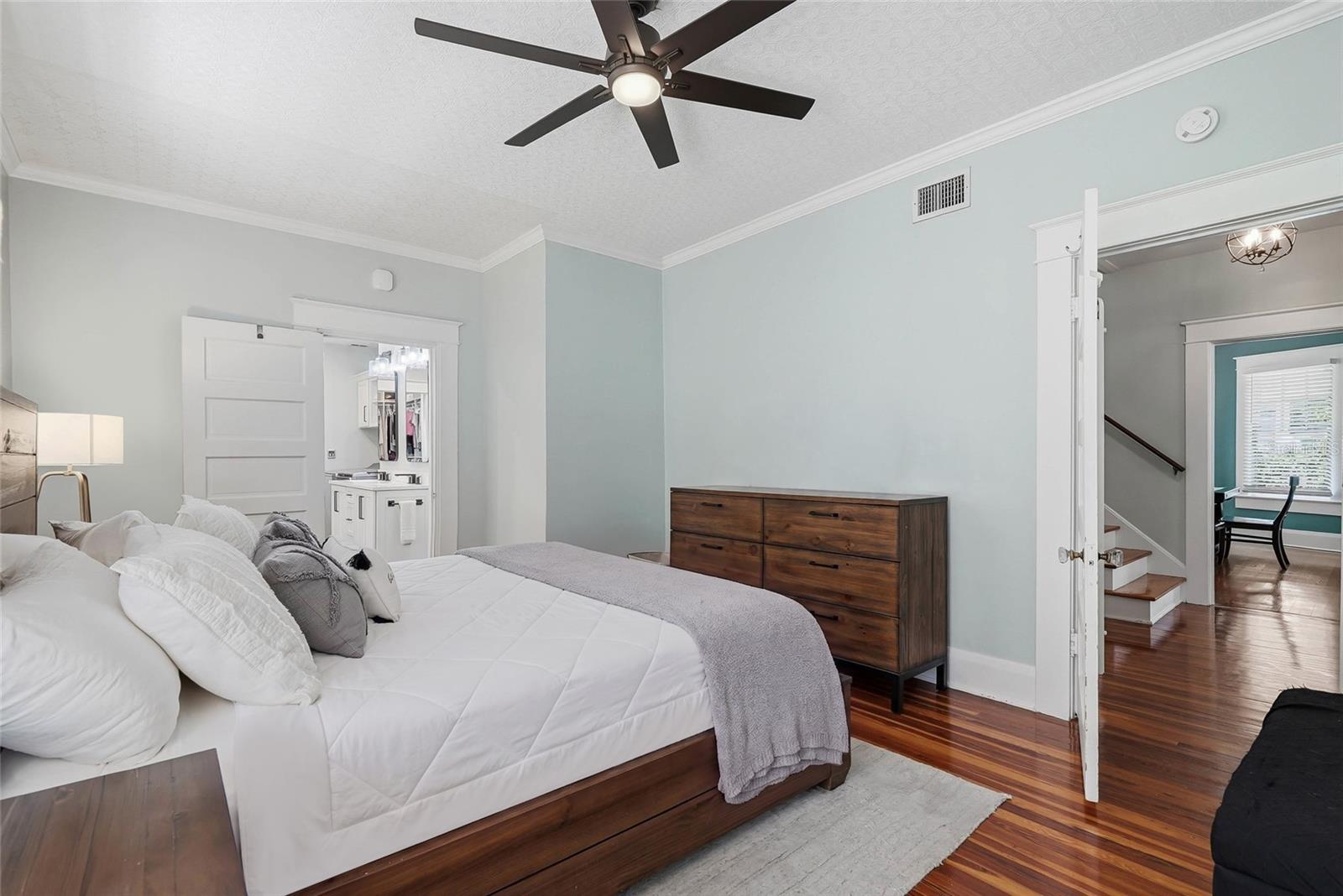 HYDE PARK WEST - Residential