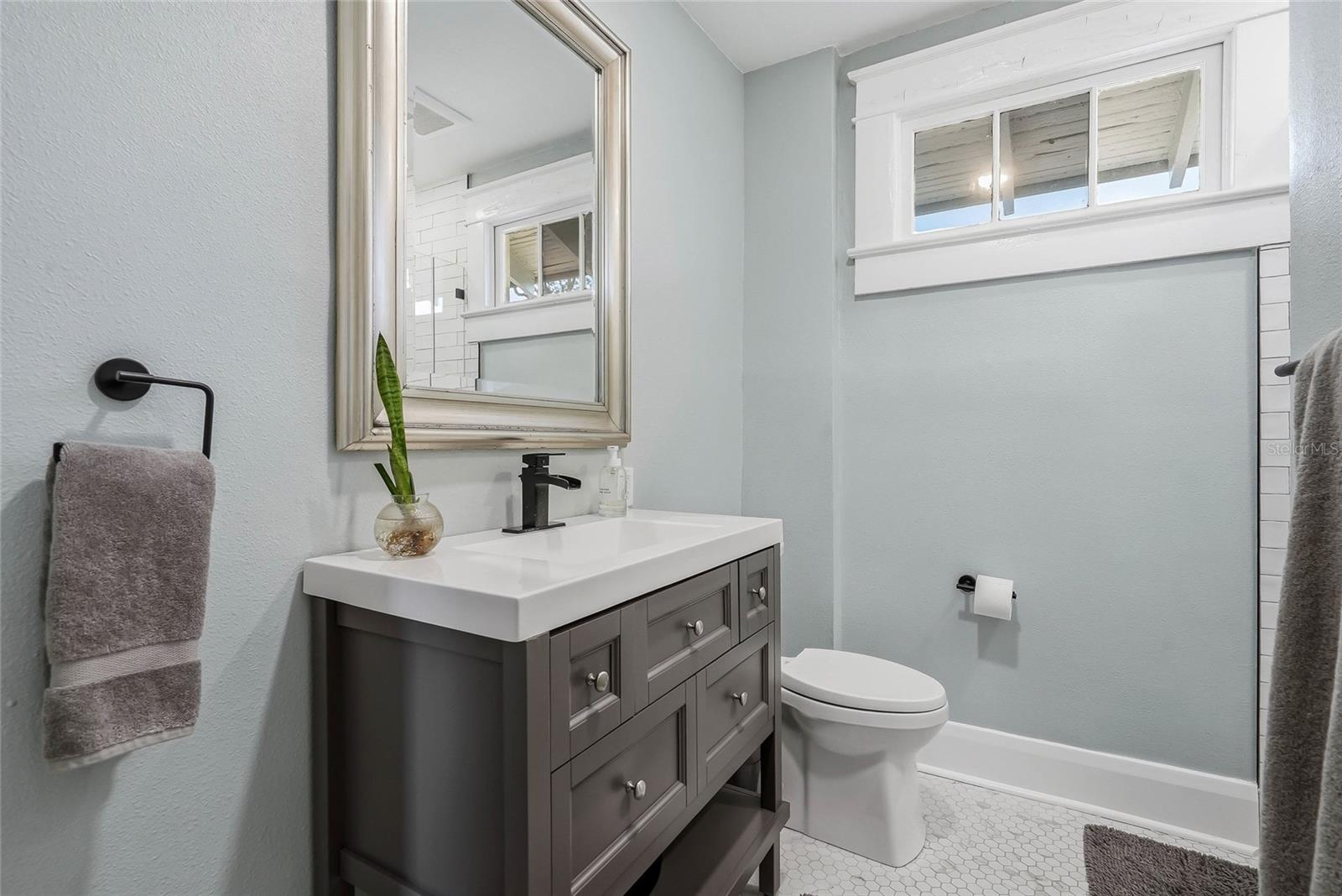 HYDE PARK WEST - Residential