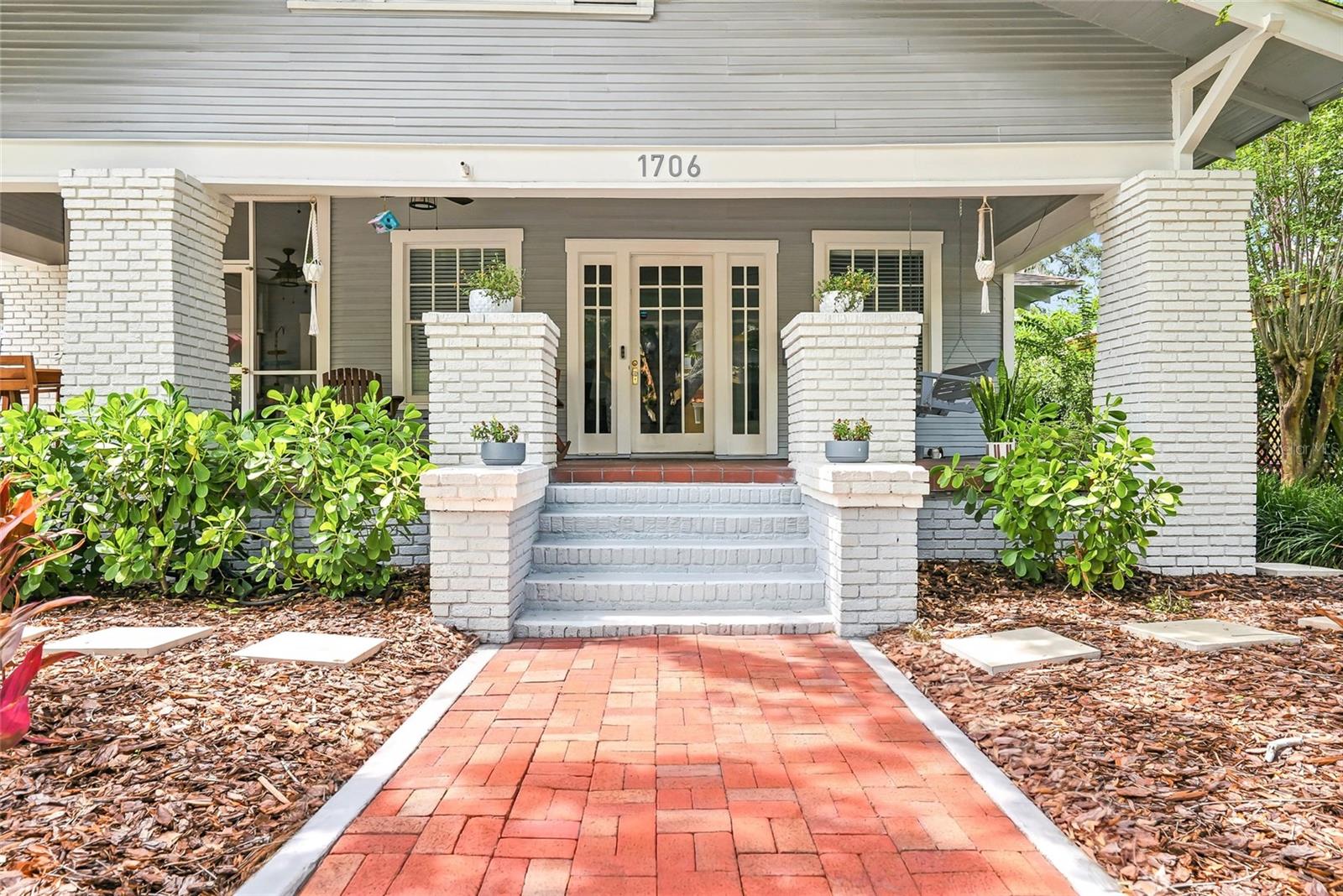 HYDE PARK WEST - Residential