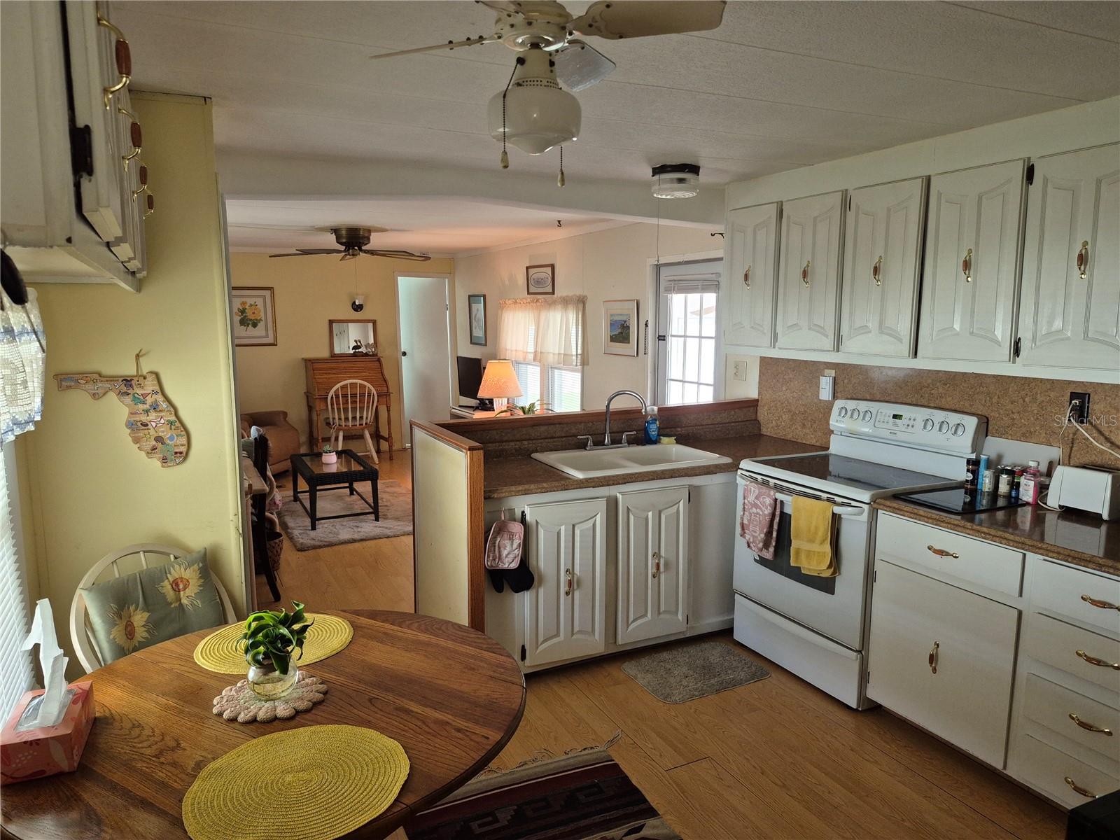 BONFIRE MOBILE HOME VILLAGE SUB - Residential