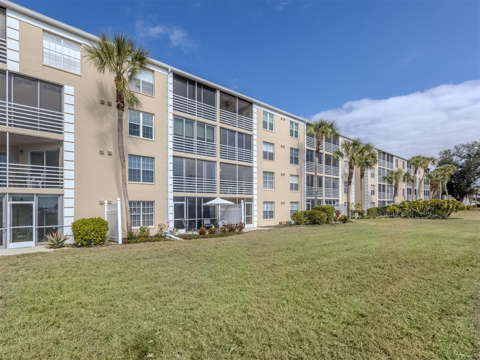 EIGHTH FAIRWAY - Residential