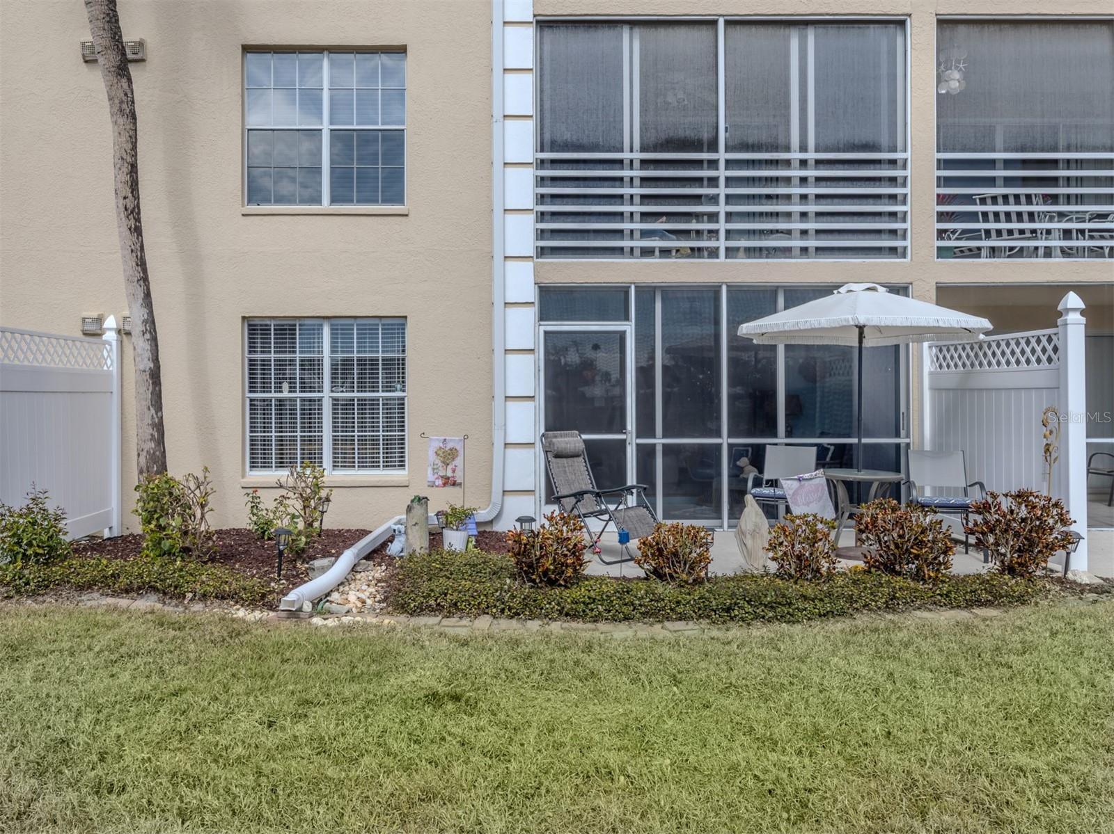 EIGHTH FAIRWAY - Residential