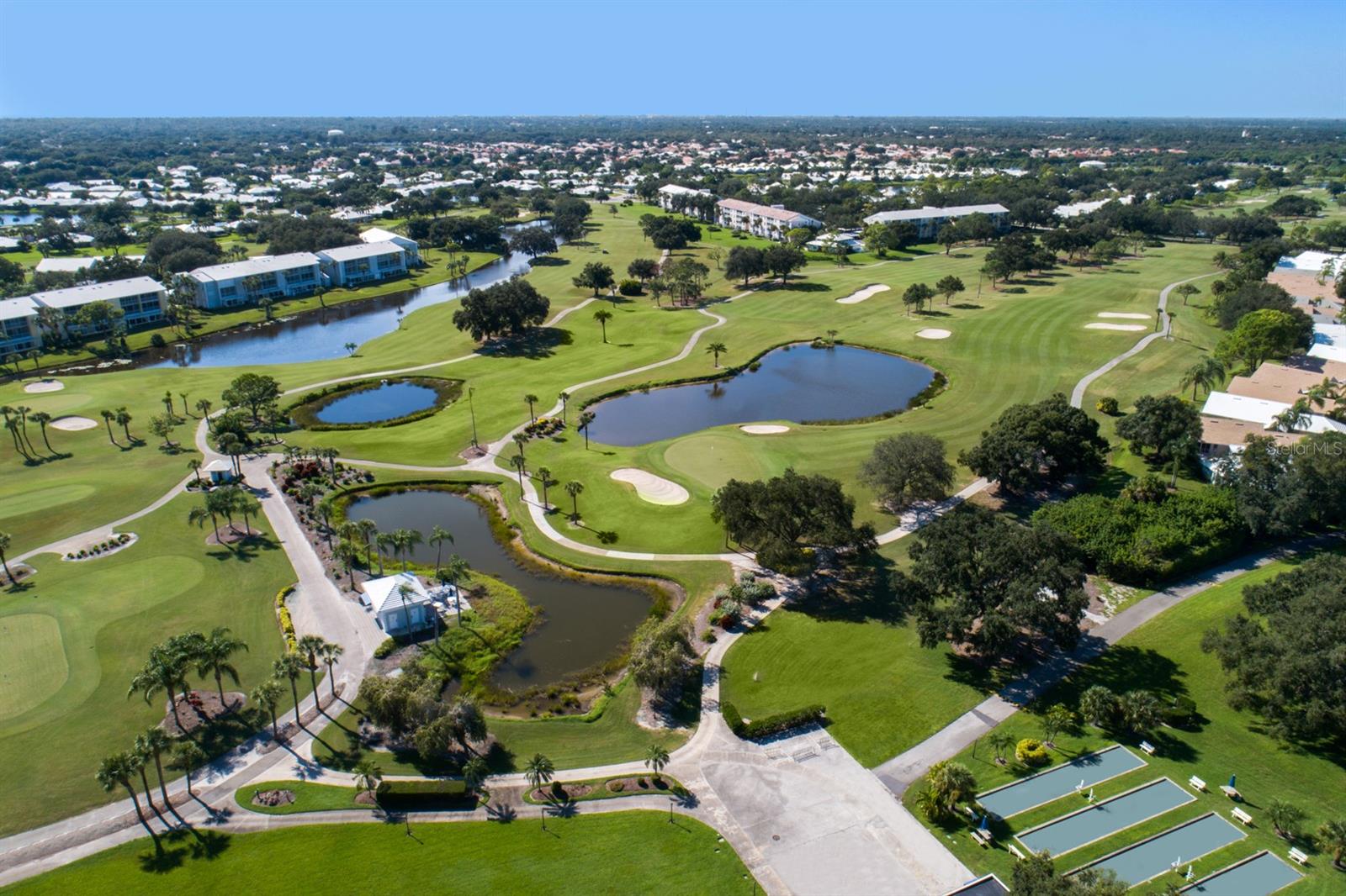EIGHTH FAIRWAY - Residential