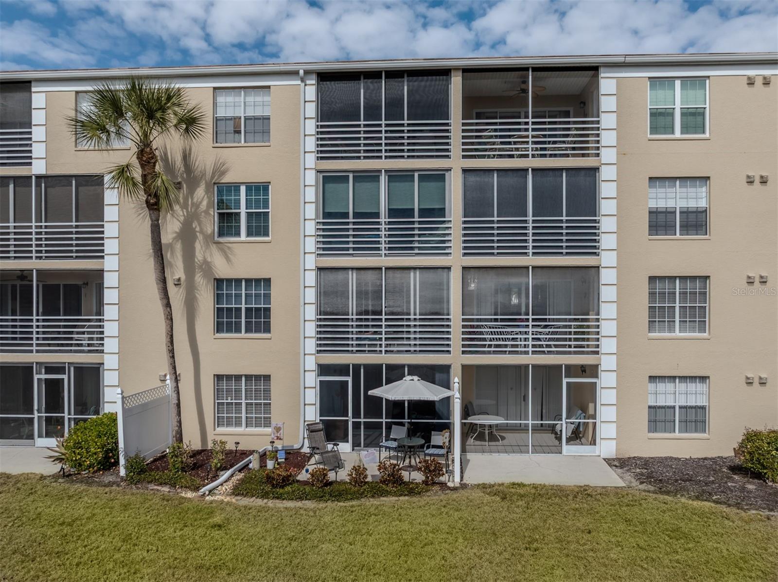 EIGHTH FAIRWAY - Residential