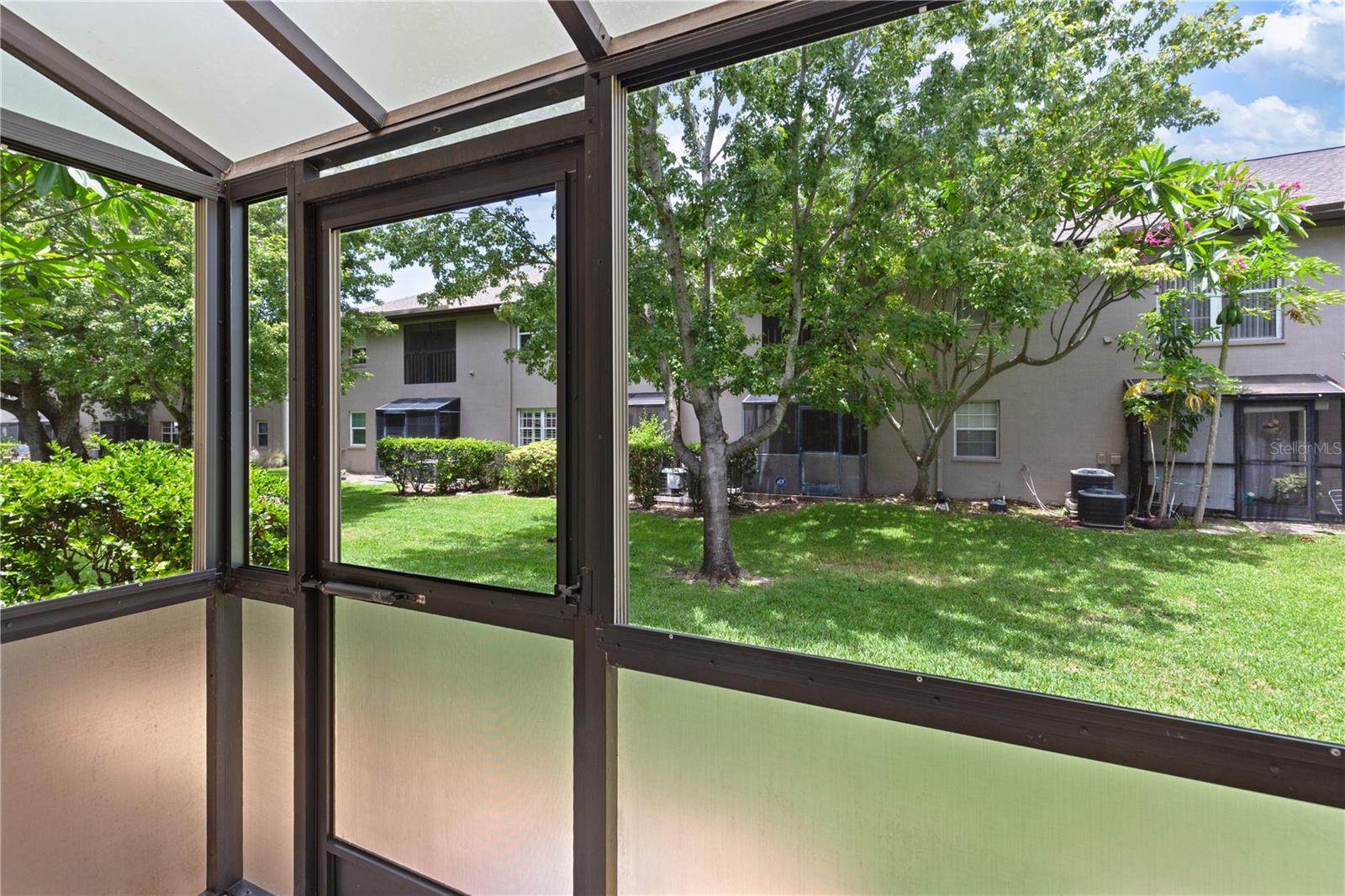 BAY OAKS CONDO - Residential