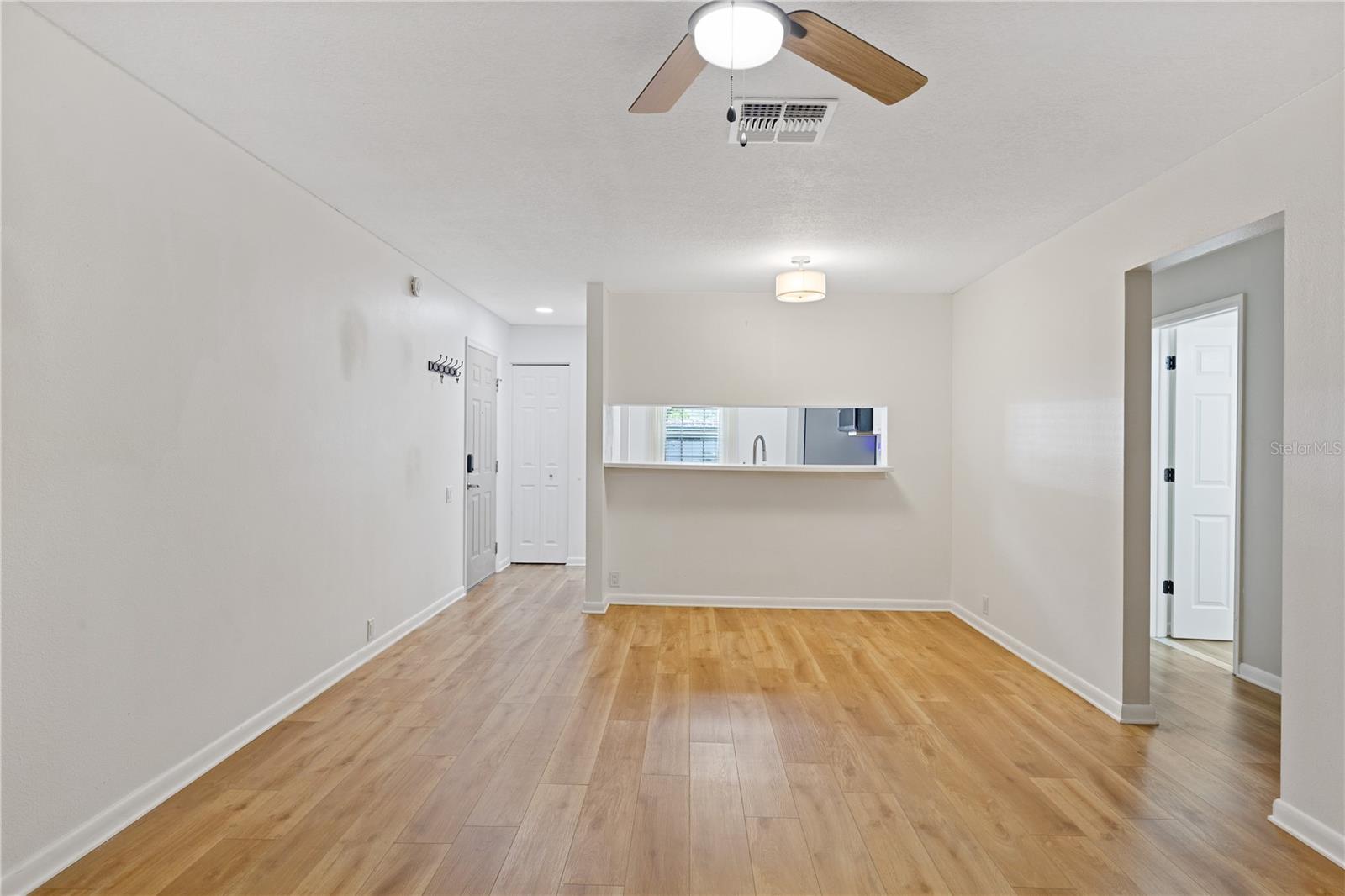BAY OAKS CONDO - Residential