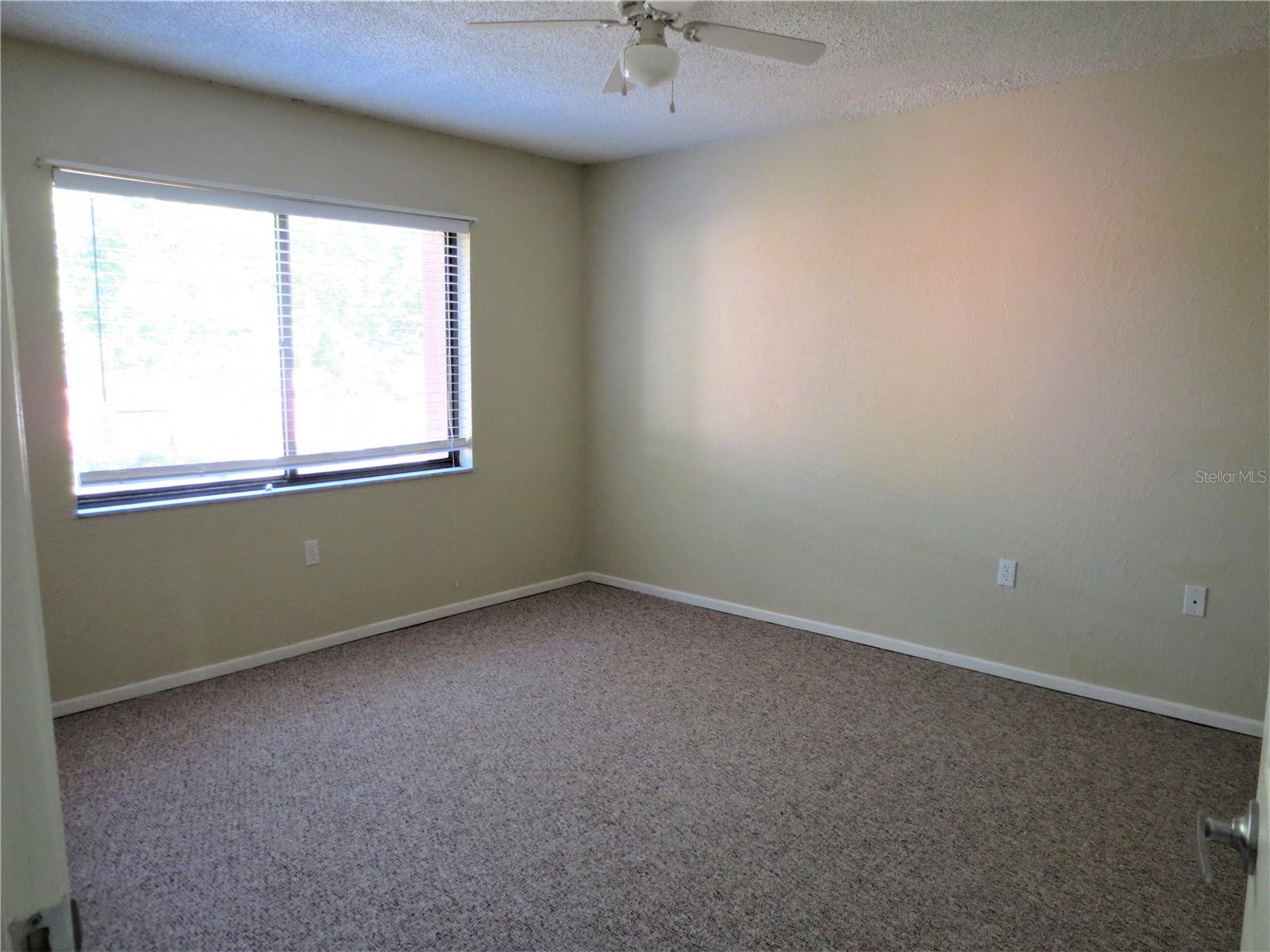 GARDEN WALK PH 1 - Residential Lease