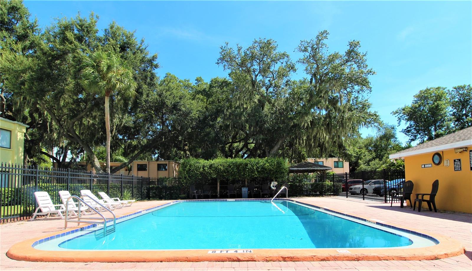 GARDEN WALK PH 1 - Residential Lease
