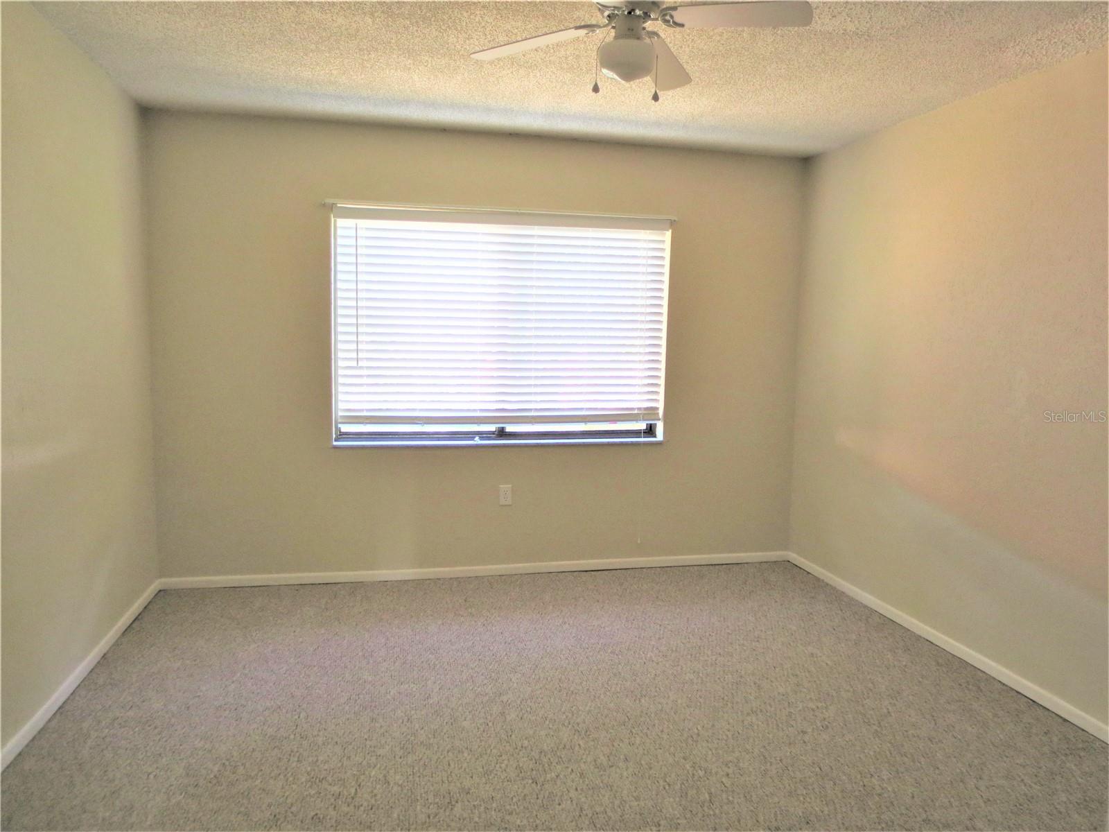 GARDEN WALK PH 1 - Residential Lease