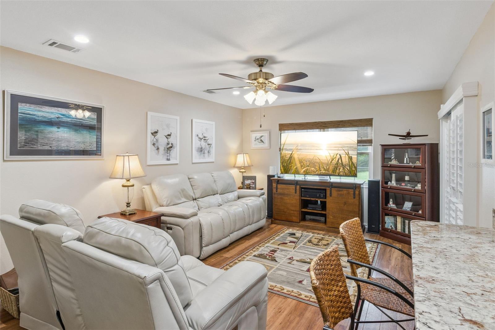COUNTRY OAKS ESTATES - Residential
